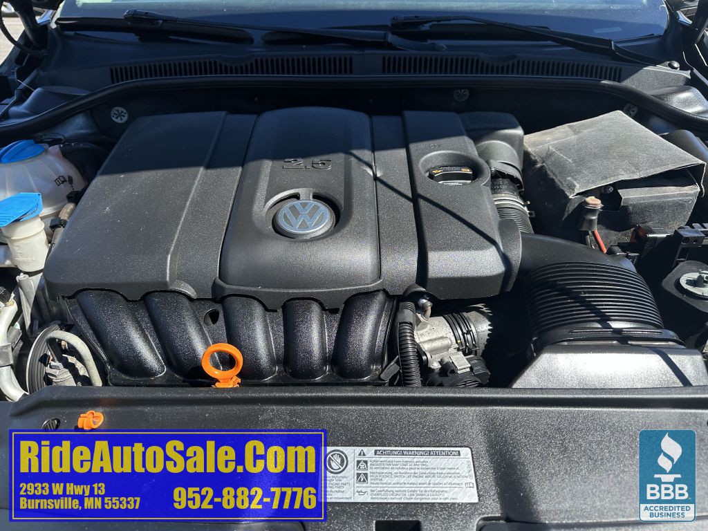 2011 Volkswagen Jetta Image 22