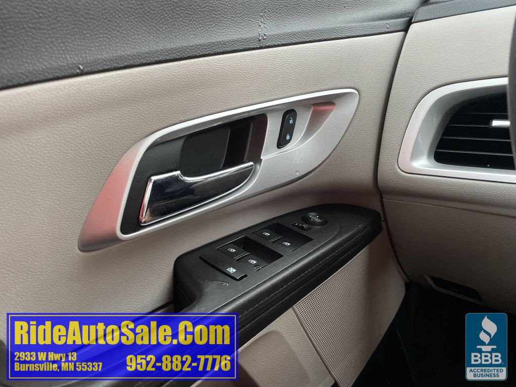 2016 Chevrolet Equinox Image 32
