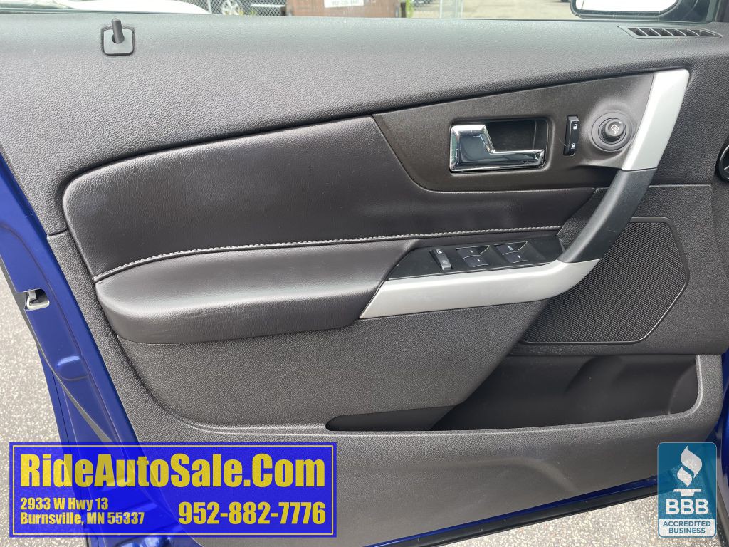 2013 Ford Edge Image 9