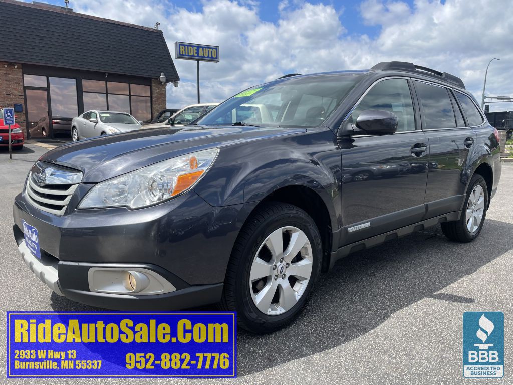 2012 Subaru Outback Image 1