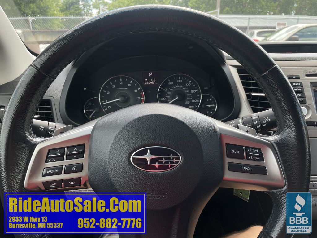2012 Subaru Outback Image 18