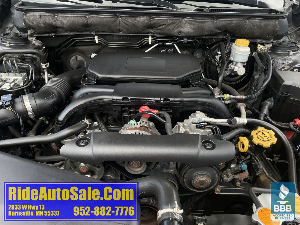 2012 Subaru Outback Image 24