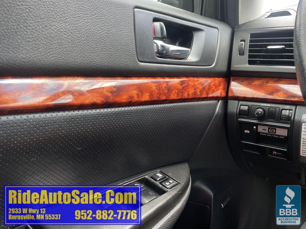 2012 Subaru Outback Image 34