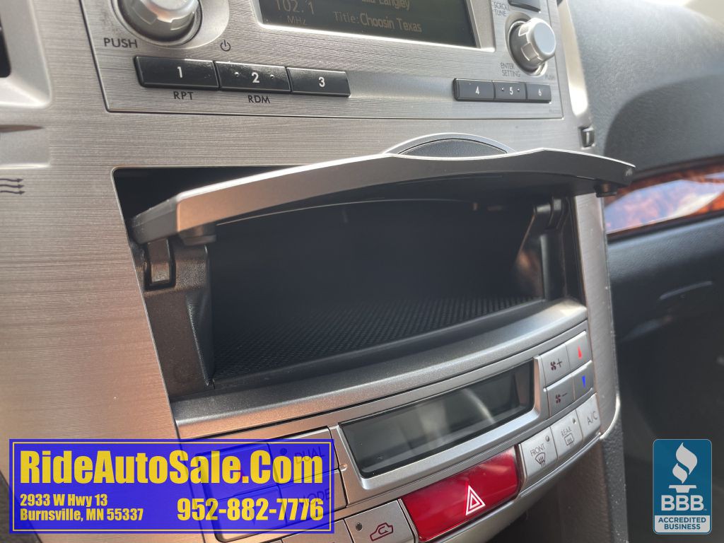 2012 Subaru Outback Image 37
