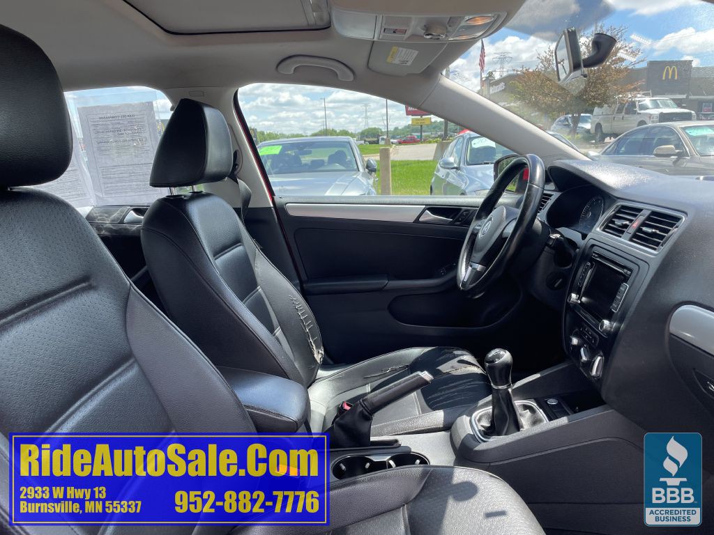 2014 Volkswagen Jetta Image 14