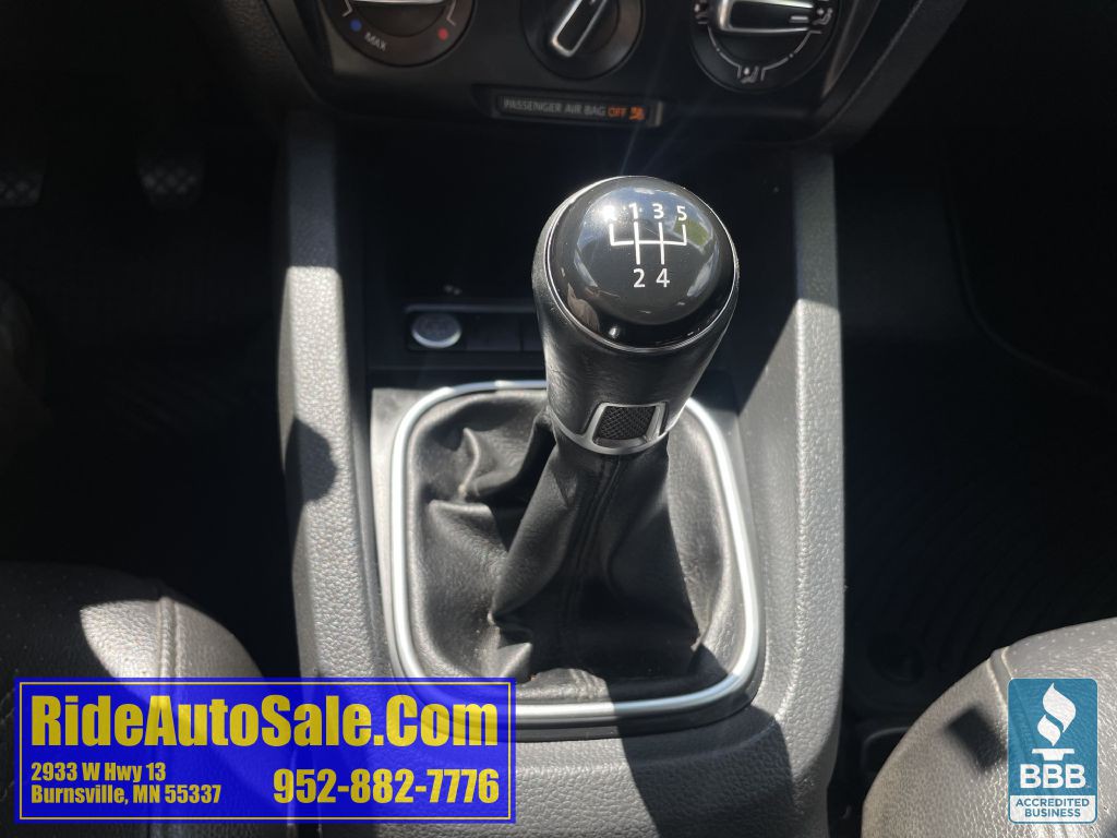 2014 Volkswagen Jetta Image 19