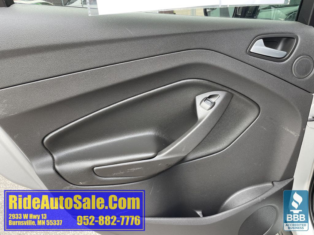 2016 Ford Escape Image 11