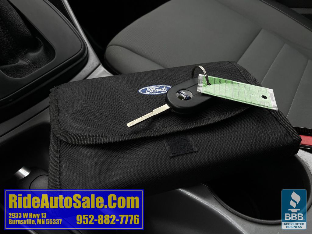 2016 Ford Escape Image 38