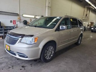 Image for 2014 Chrysler Town & Country Touring L ID: 7497853