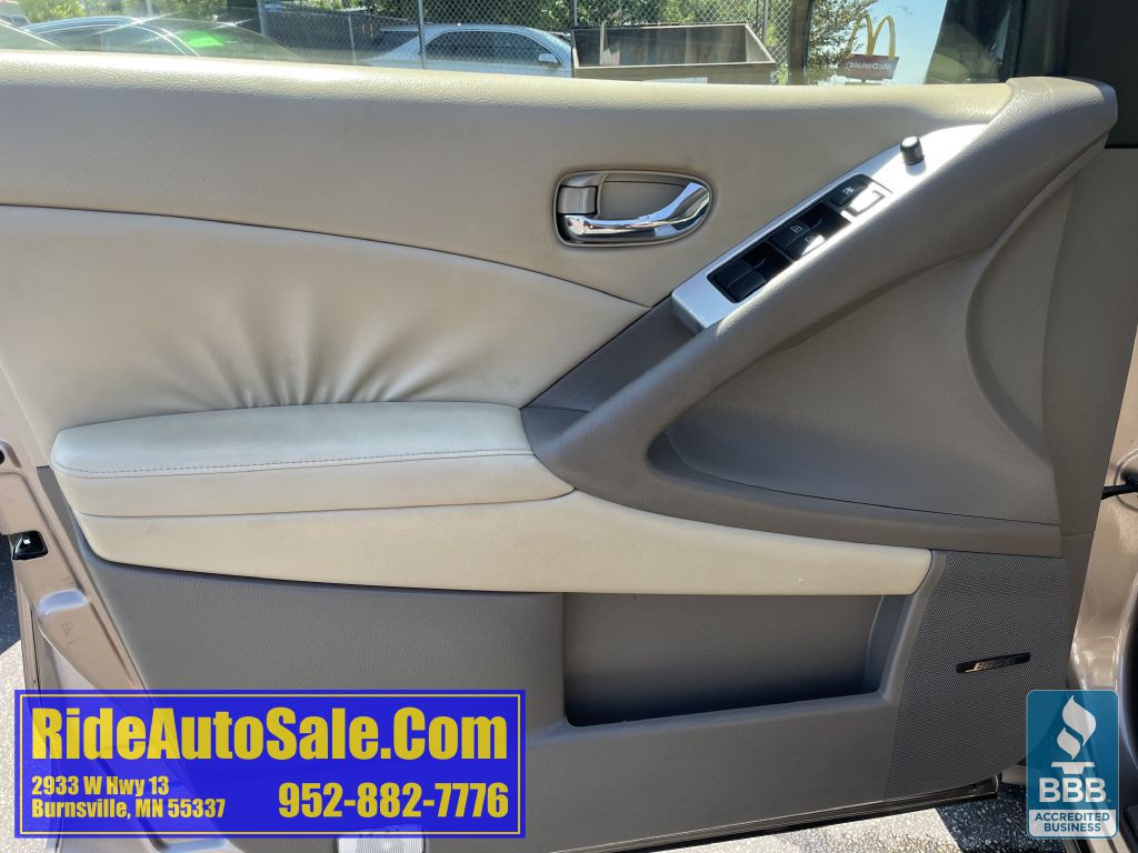 2009 Nissan Murano Image 9