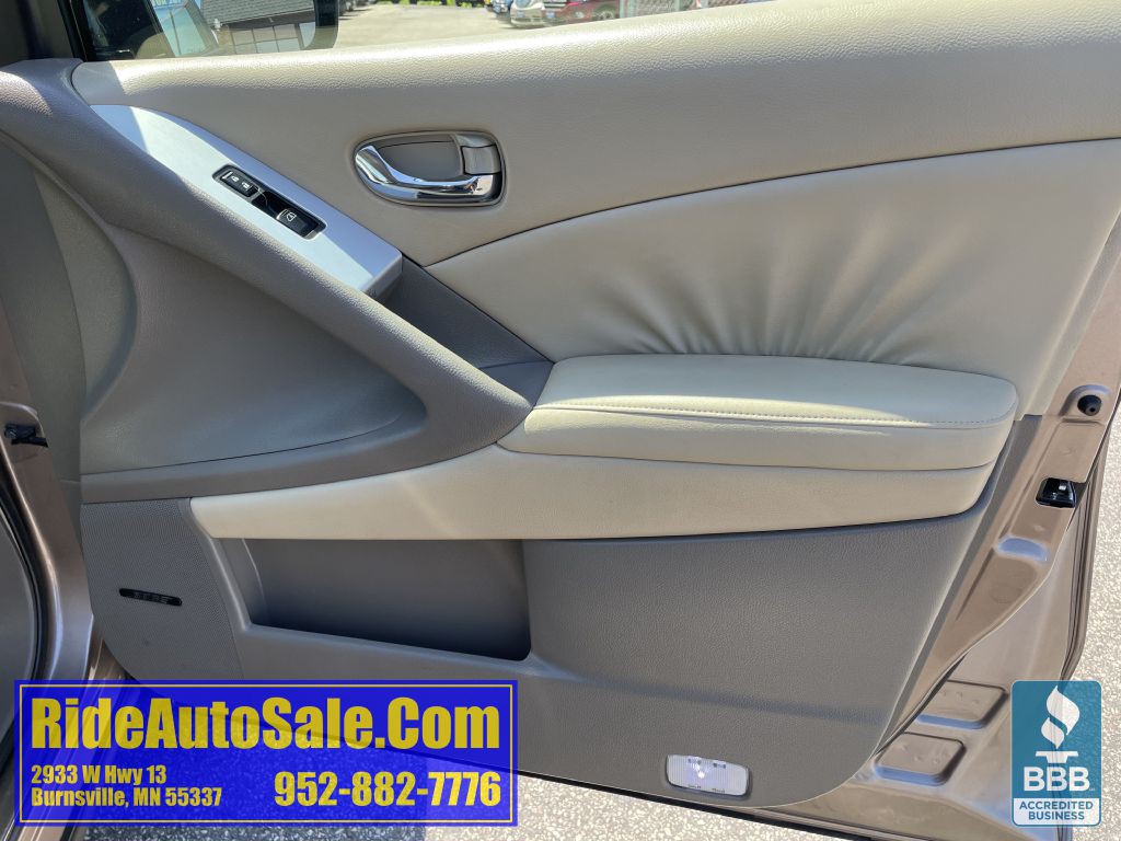 2009 Nissan Murano Image 13