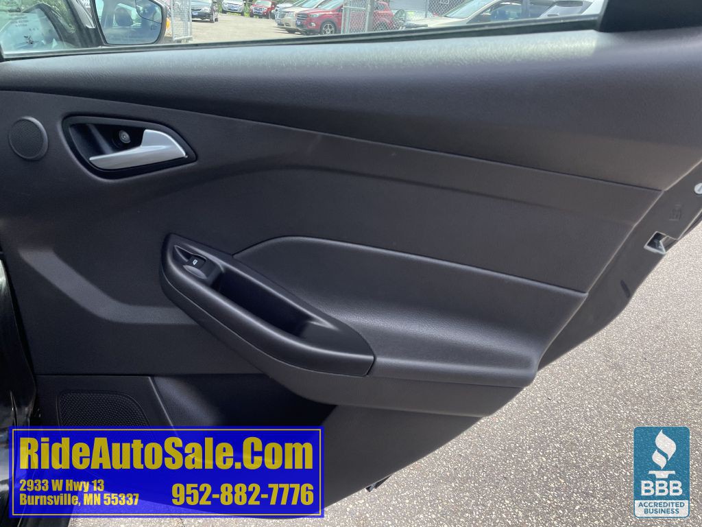 2014 Ford Focus Image 15