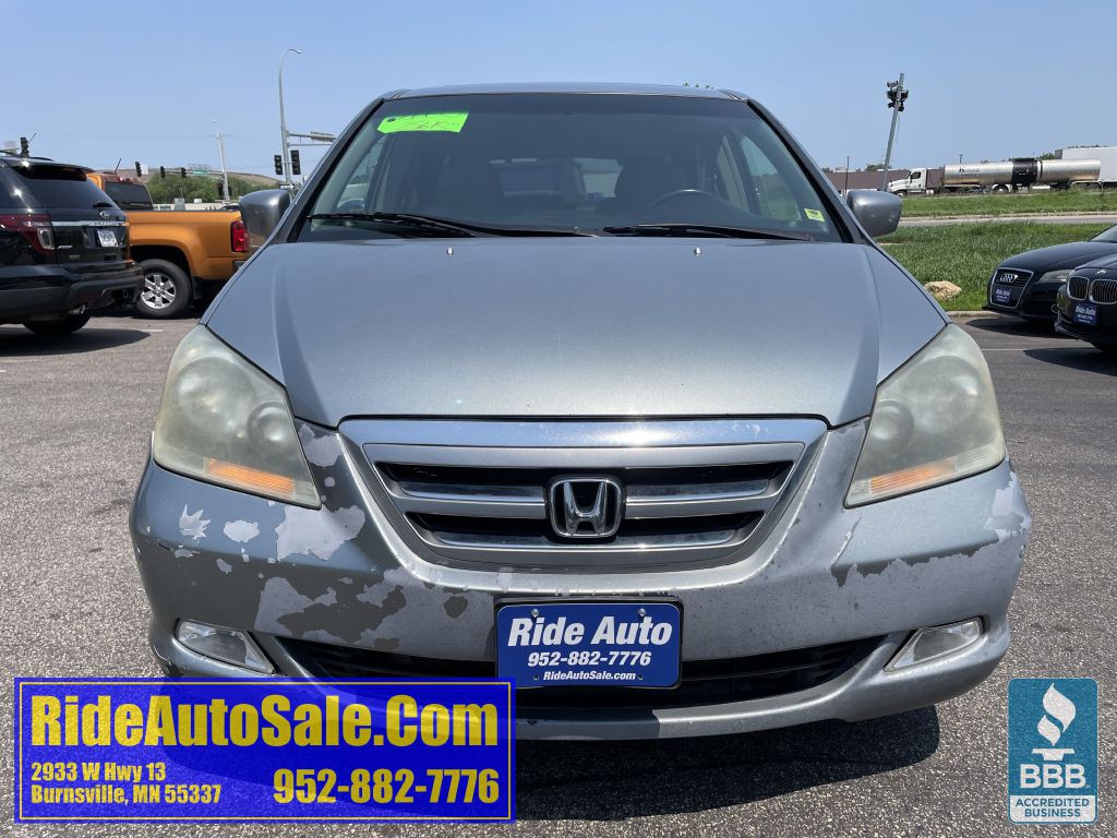 2005 Honda Odyssey Image 2