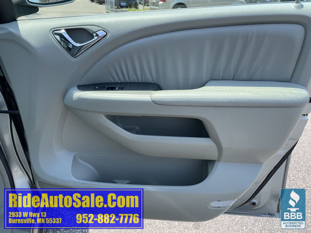 2005 Honda Odyssey Image 13