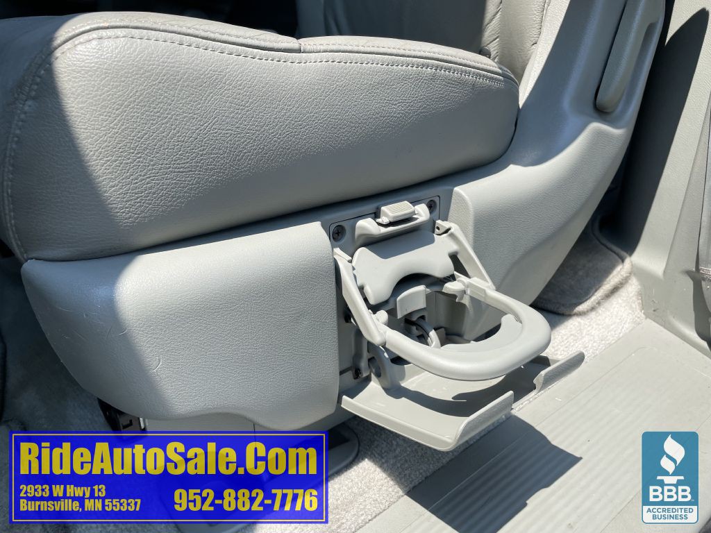 2005 Honda Odyssey Image 32