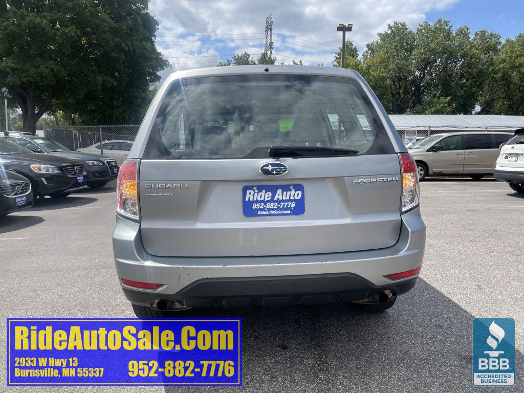 2010 Subaru Forester Image 6