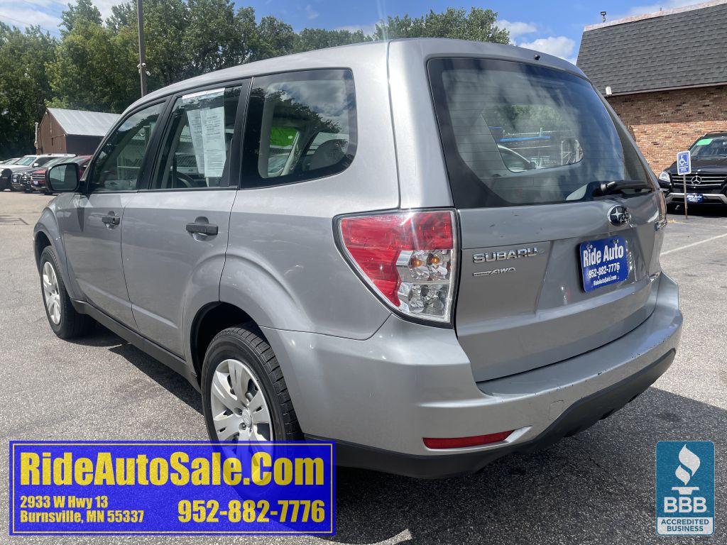 2010 Subaru Forester Image 7