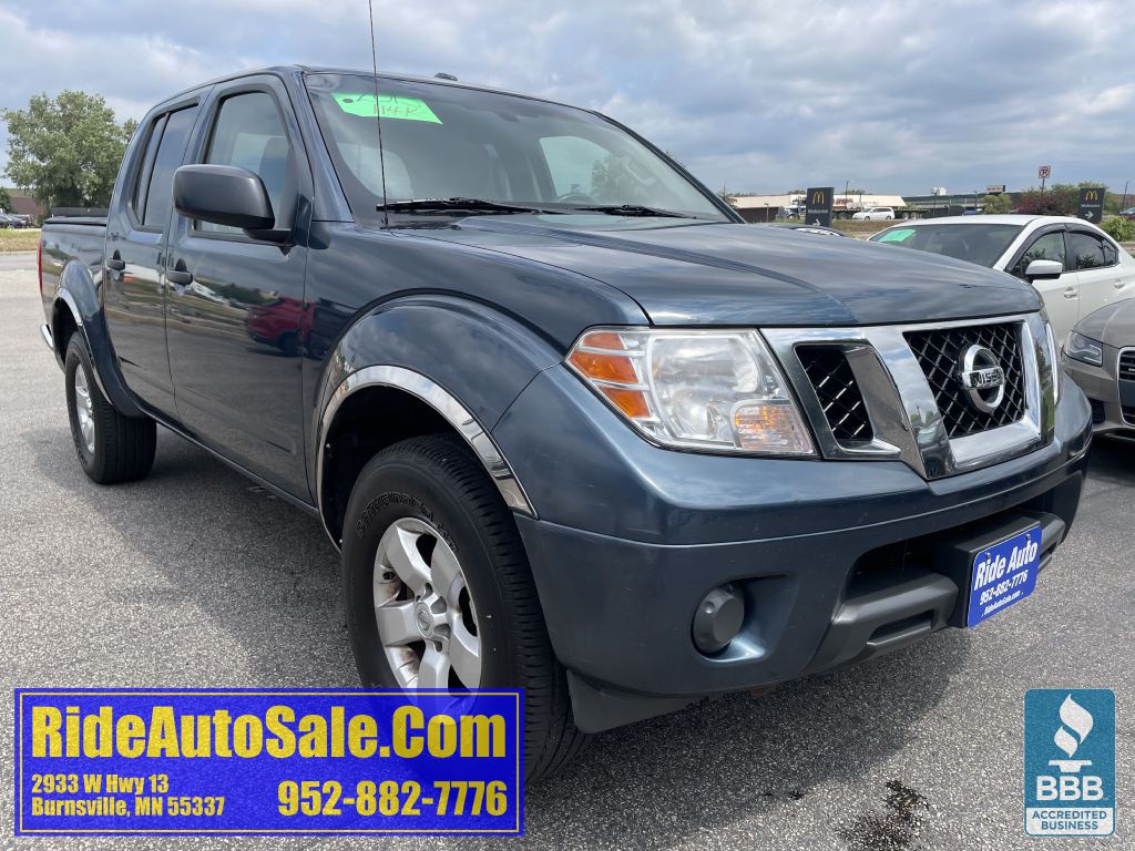 2013 Nissan Frontier Image 3