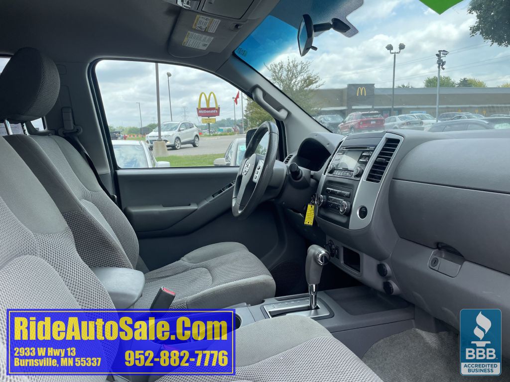 2013 Nissan Frontier Image 14