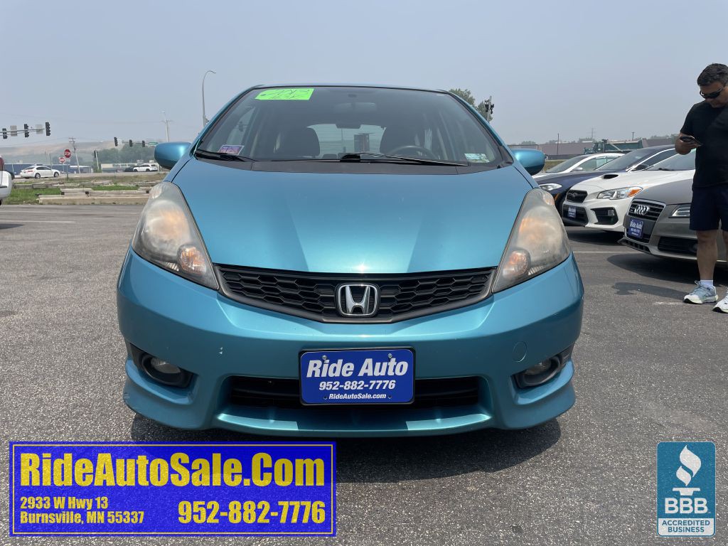 2013 Honda Fit Image 2