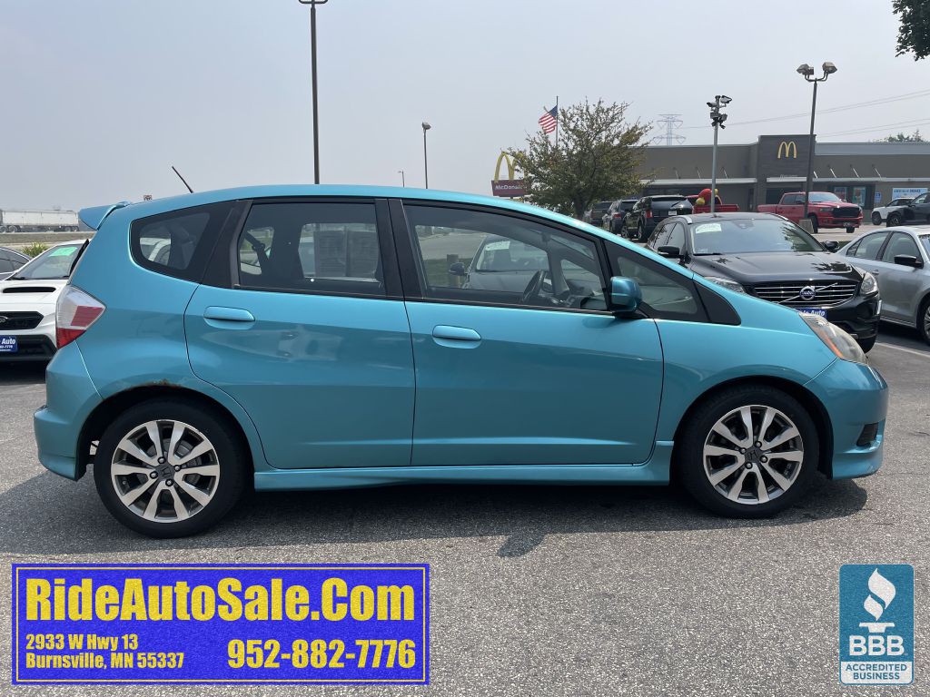2013 Honda Fit Image 4