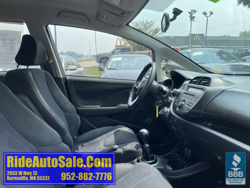 2013 Honda Fit Image 14