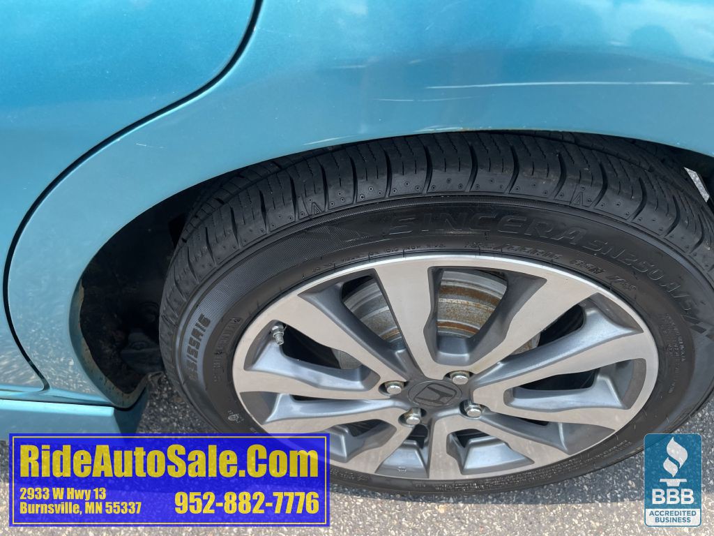 2013 Honda Fit Image 25