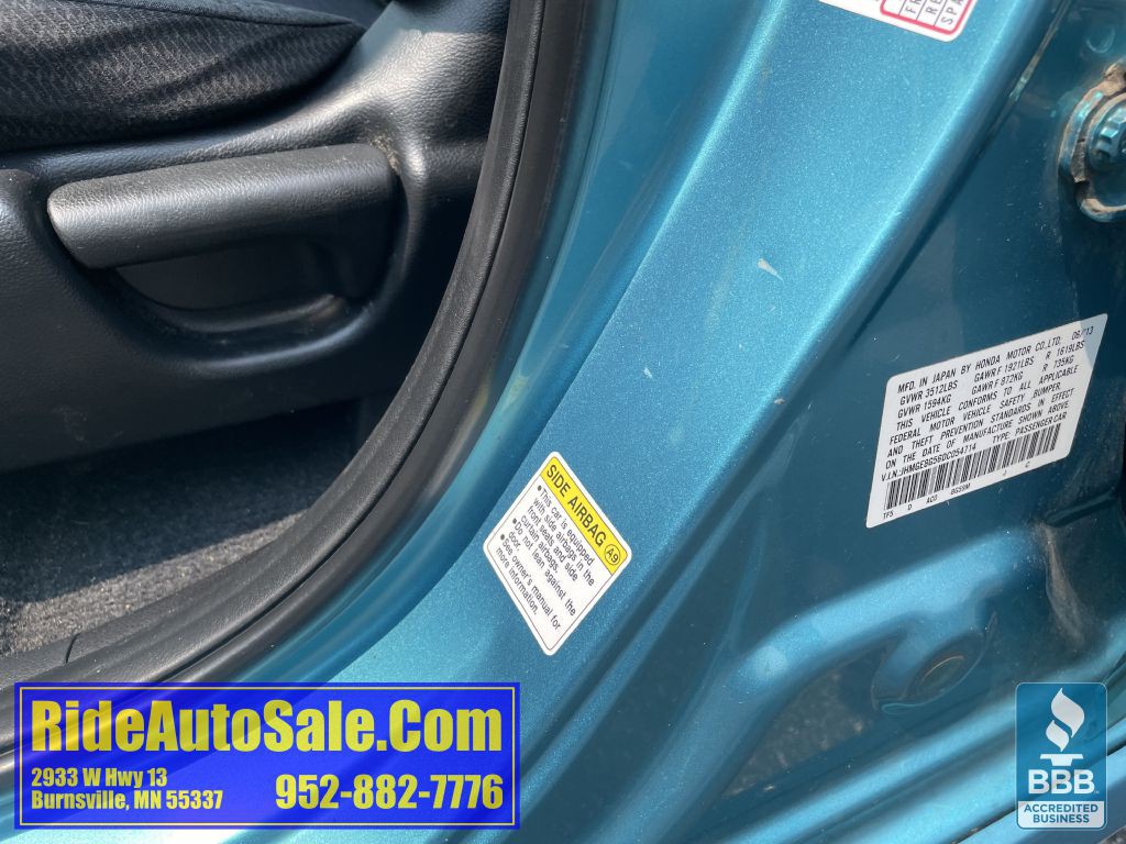 2013 Honda Fit Image 32