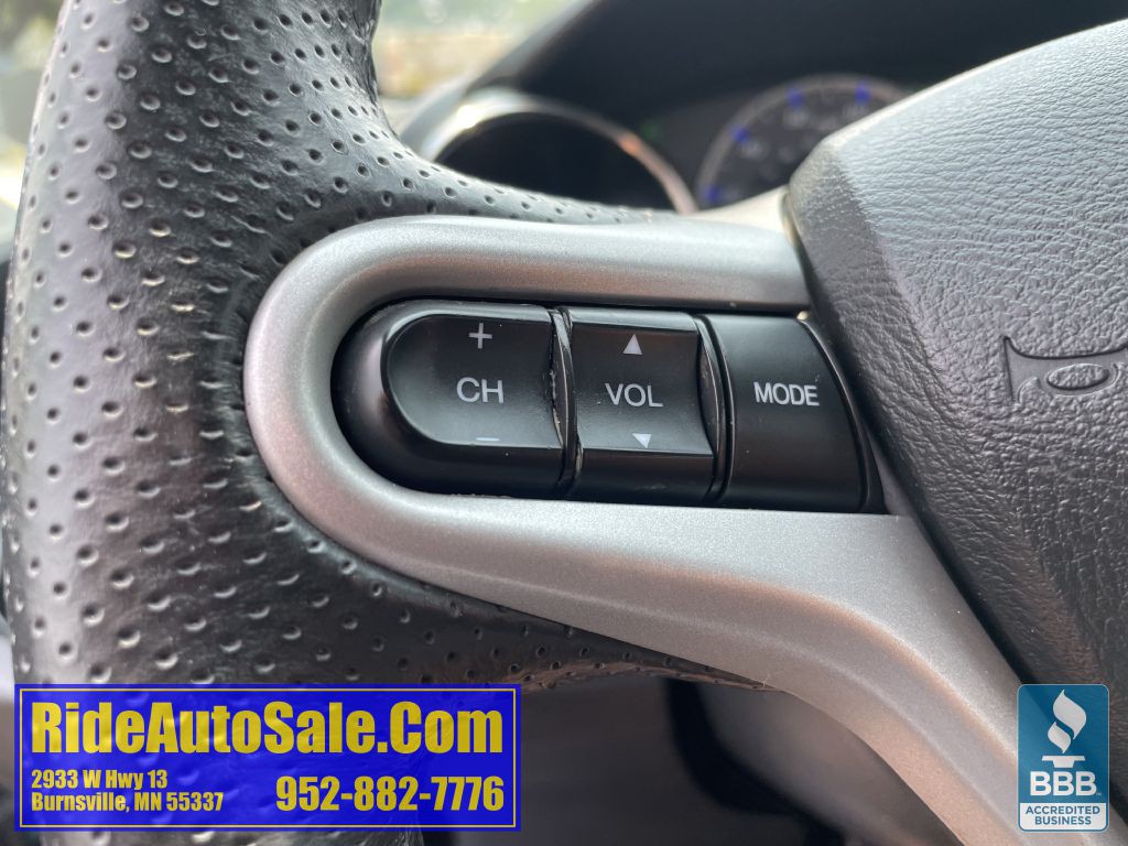 2013 Honda Fit Image 40