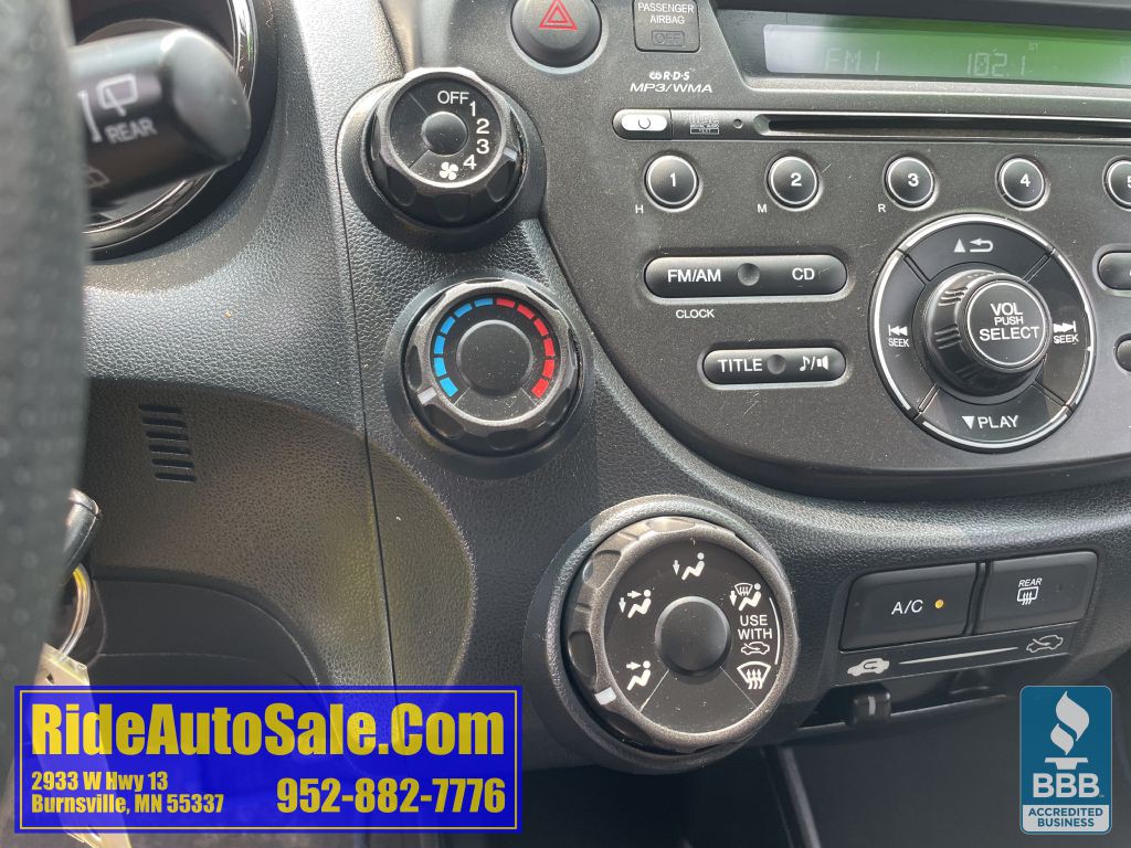 2013 Honda Fit Image 42