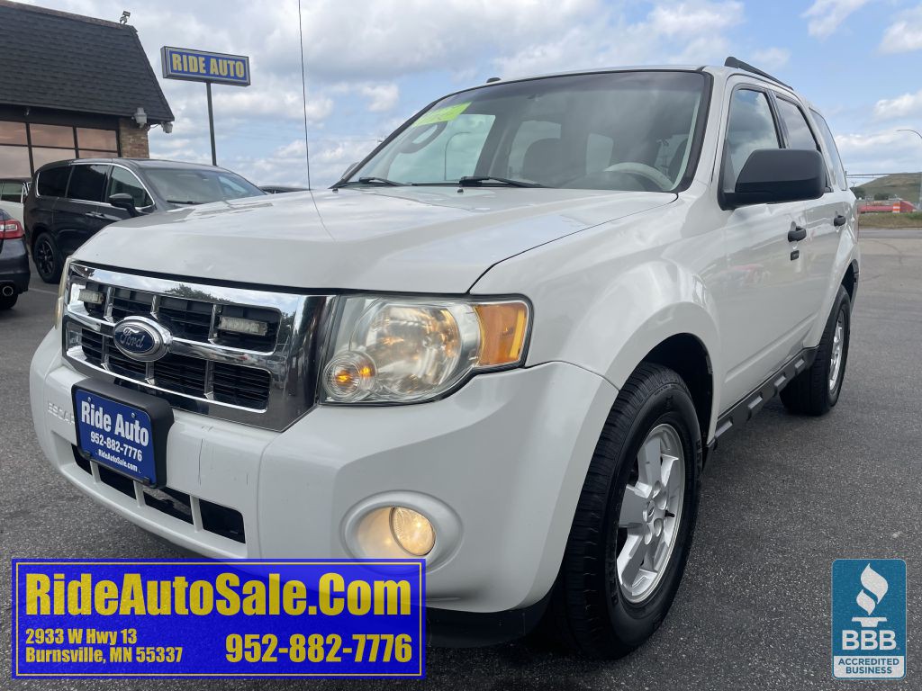 2010 Ford Escape Image 1