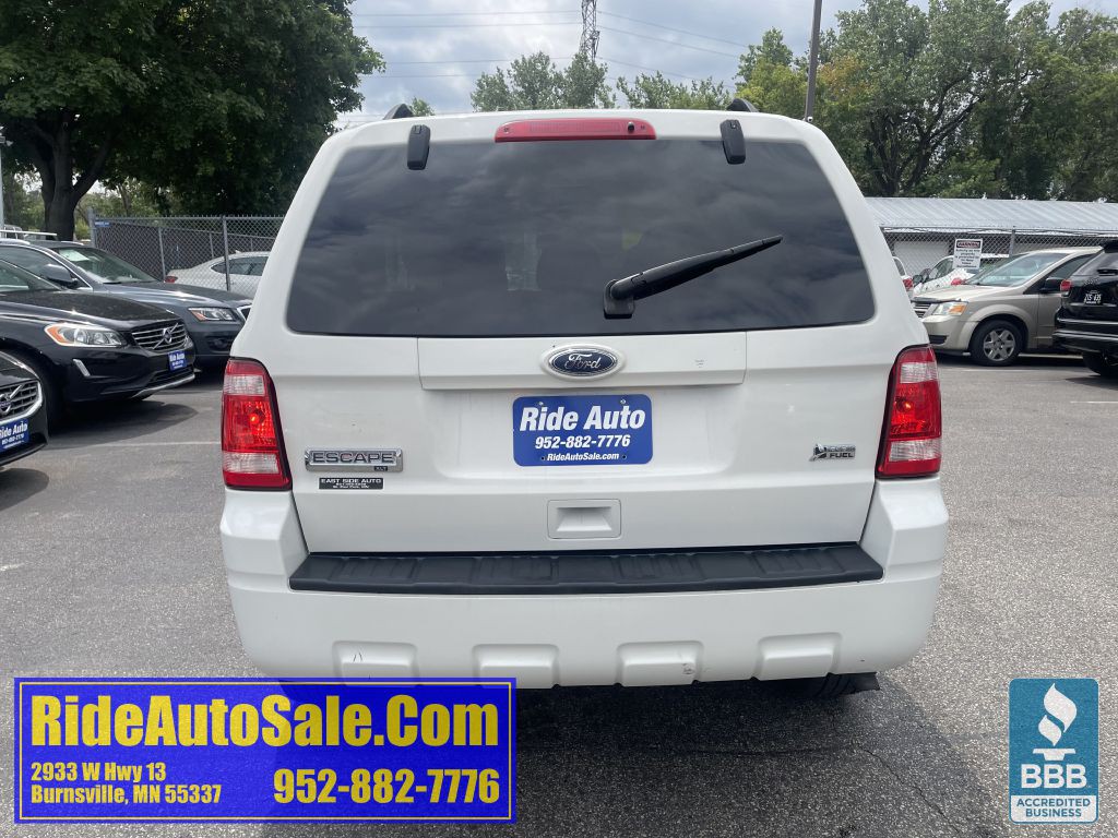 2010 Ford Escape Image 6