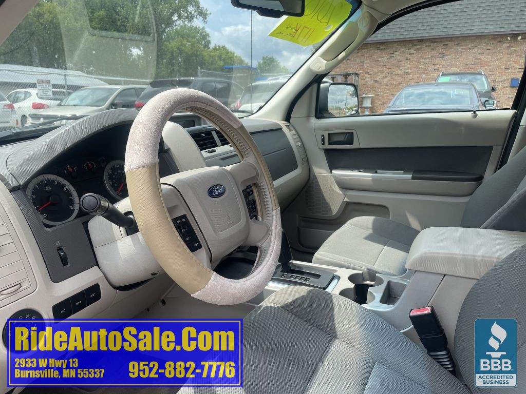 2010 Ford Escape Image 10