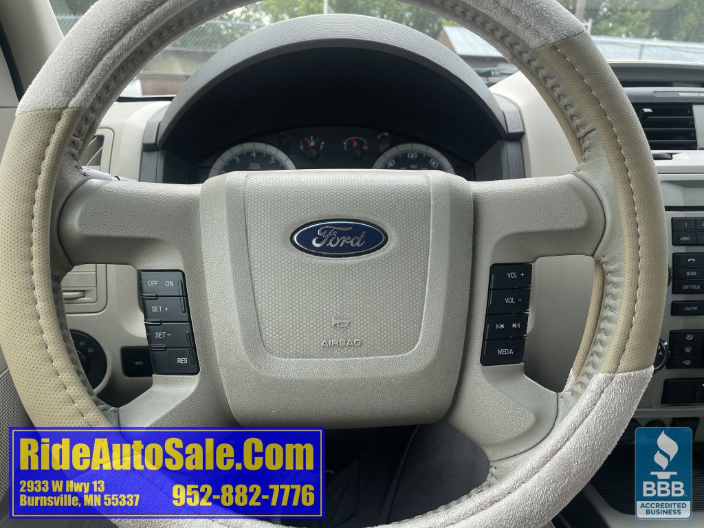 2010 Ford Escape Image 18