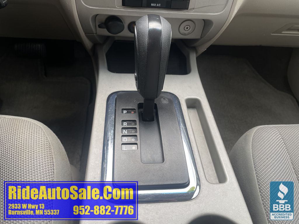 2010 Ford Escape Image 19