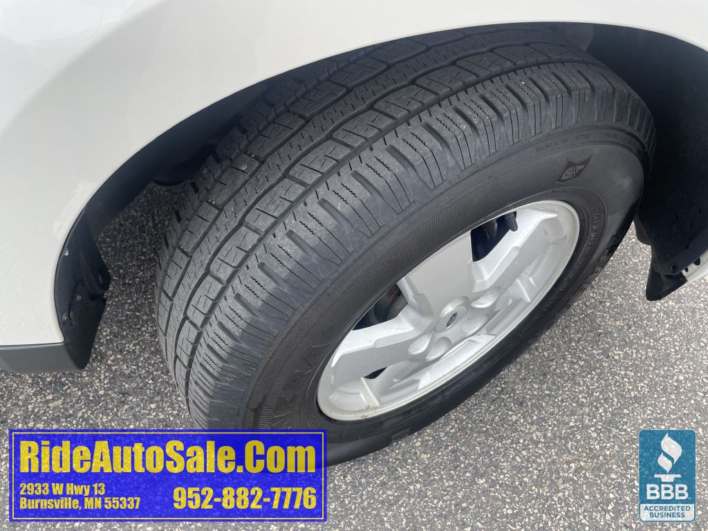2010 Ford Escape Image 26
