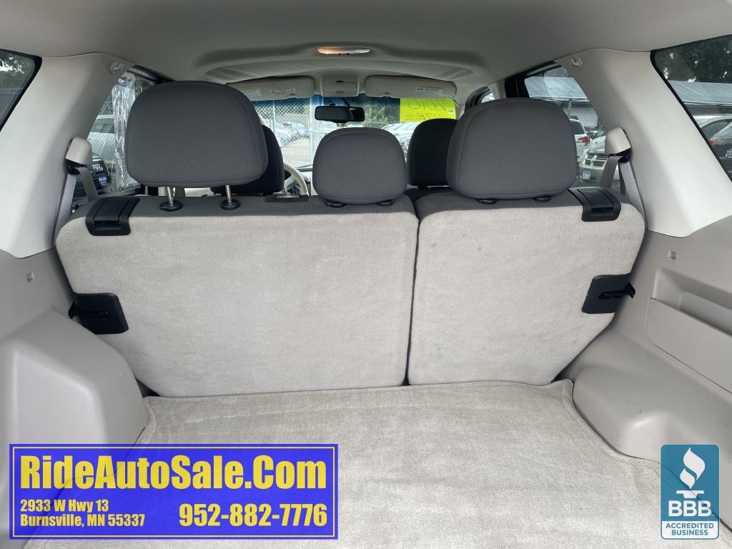 2010 Ford Escape Image 30