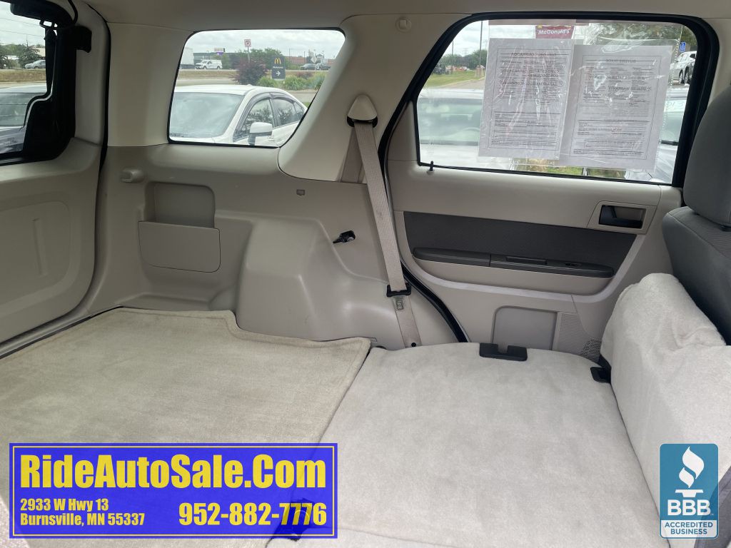 2010 Ford Escape Image 32