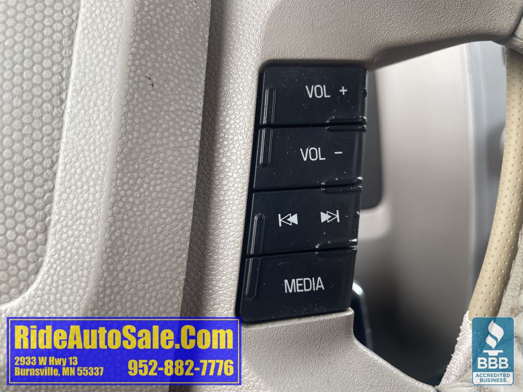 2010 Ford Escape Image 40