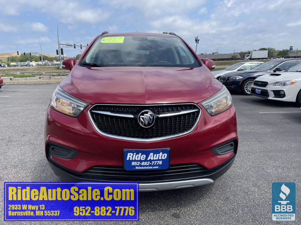 2017 Buick Enclave Image 2