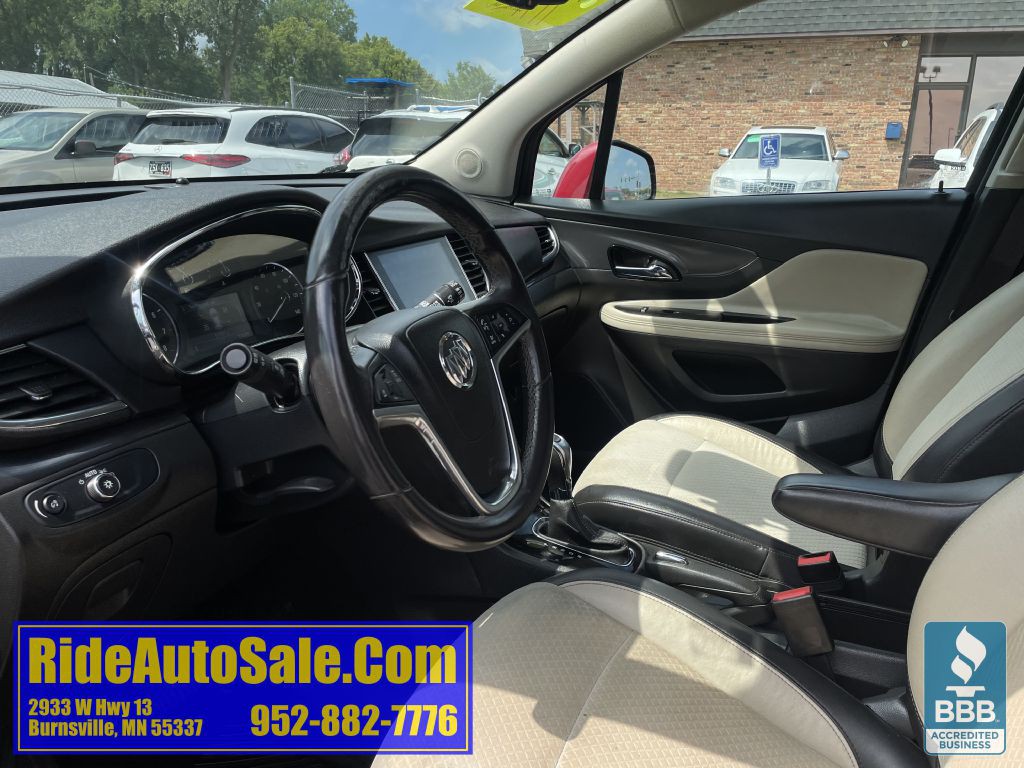 2017 Buick Enclave Image 10