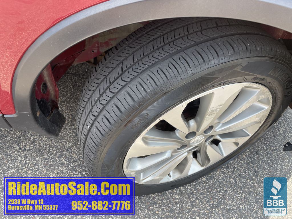 2017 Buick Enclave Image 27