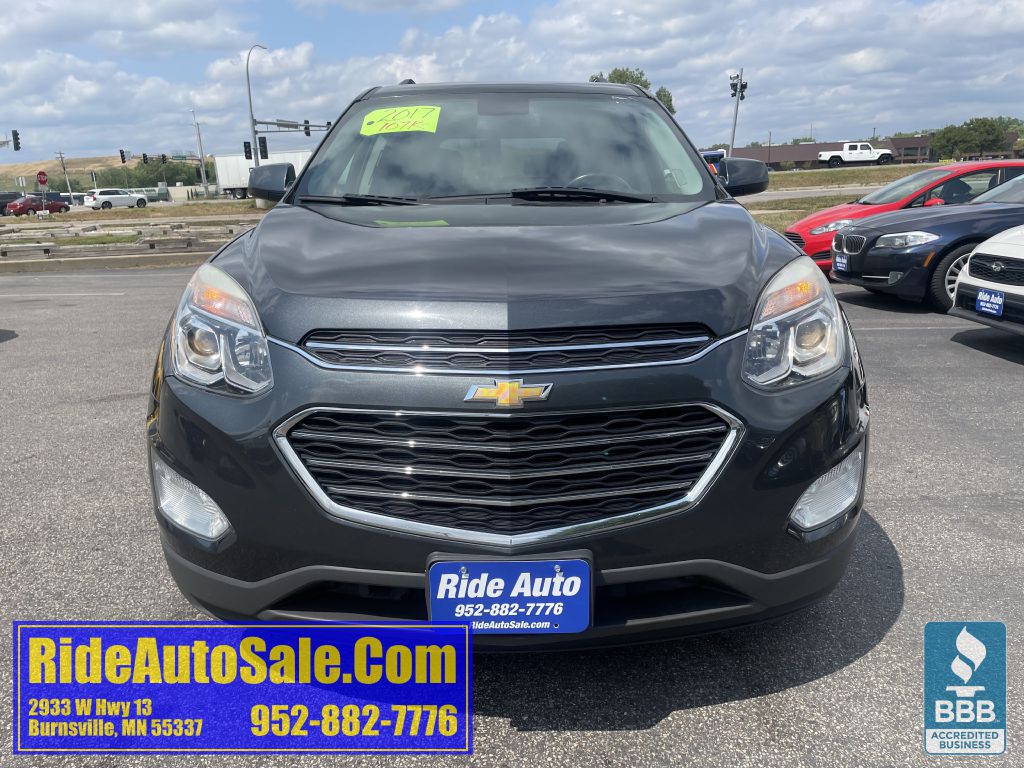 2017 Chevrolet Equinox Image 2