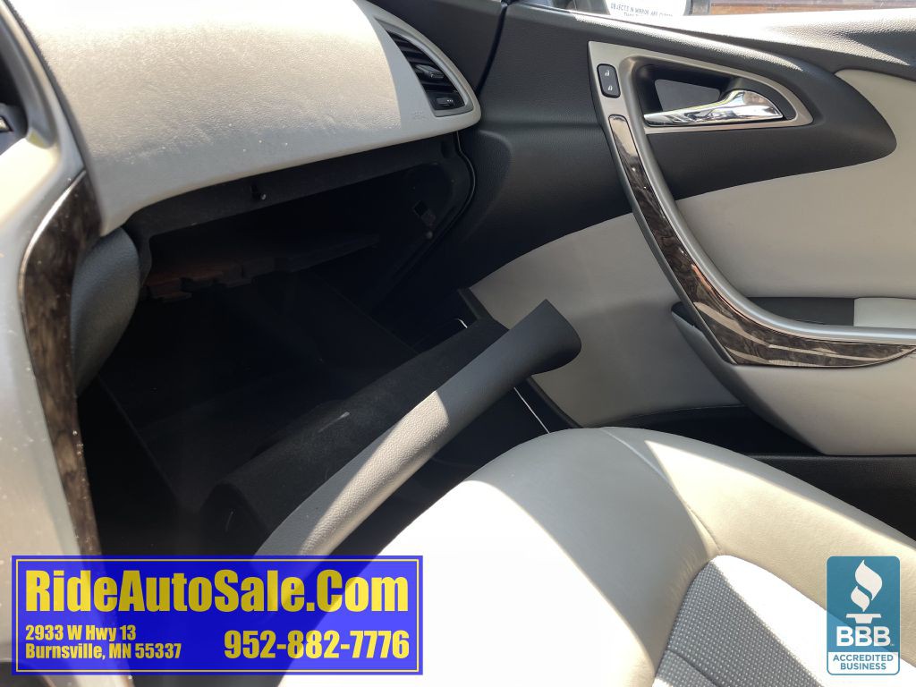 2013 Buick Verano Image 40