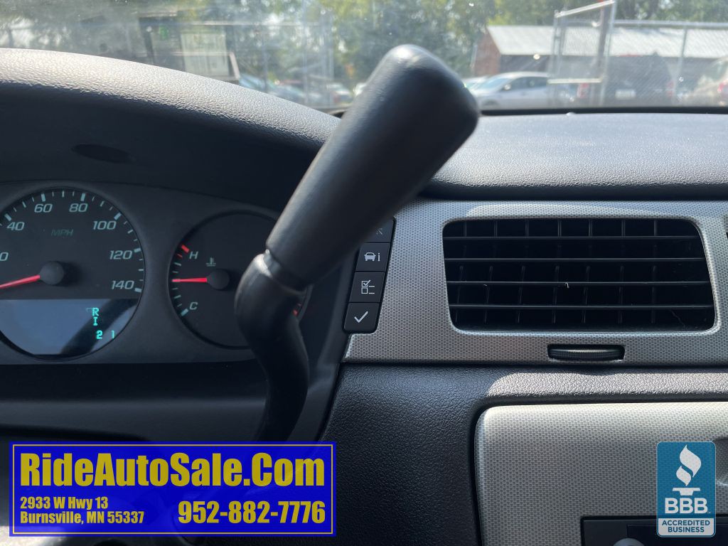 2009 Chevrolet Impala Image 20
