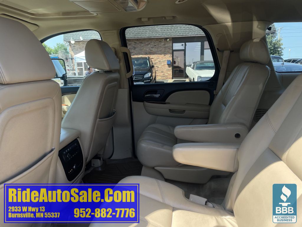 2008 Chevrolet Tahoe Image 12