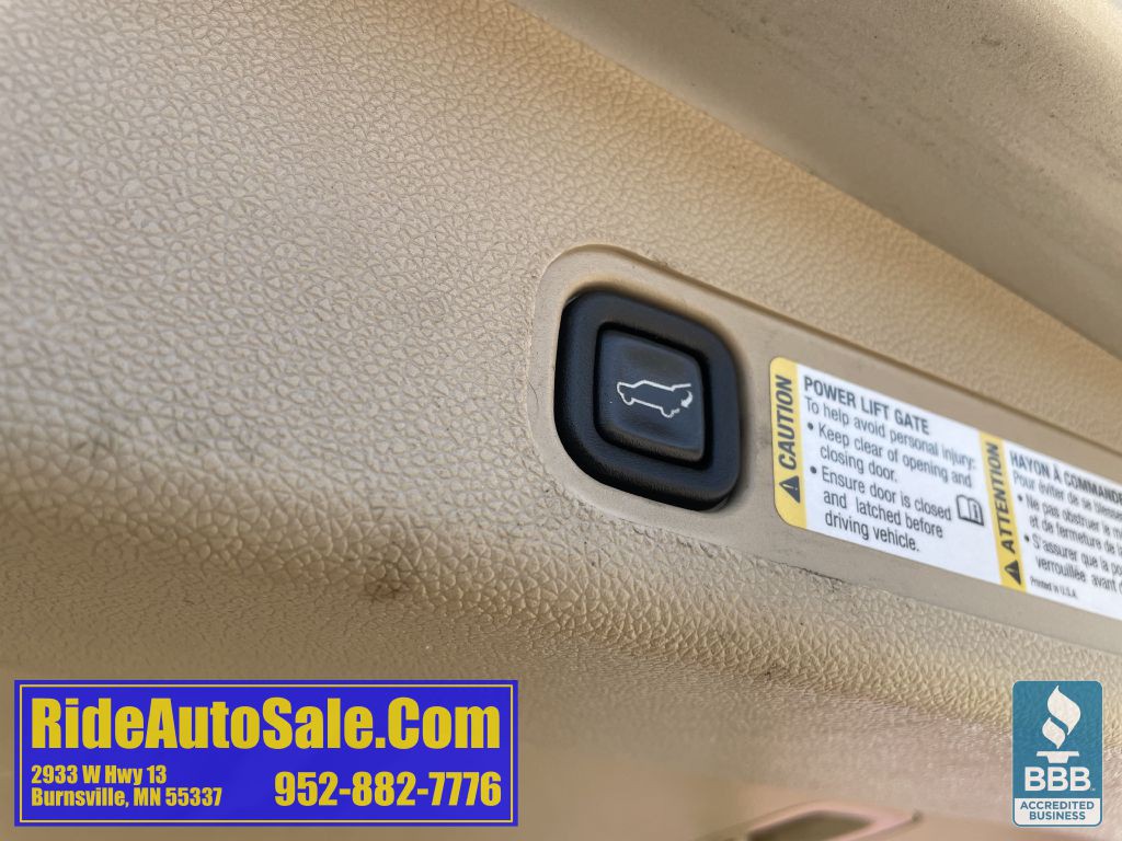 2008 Chevrolet Tahoe Image 32