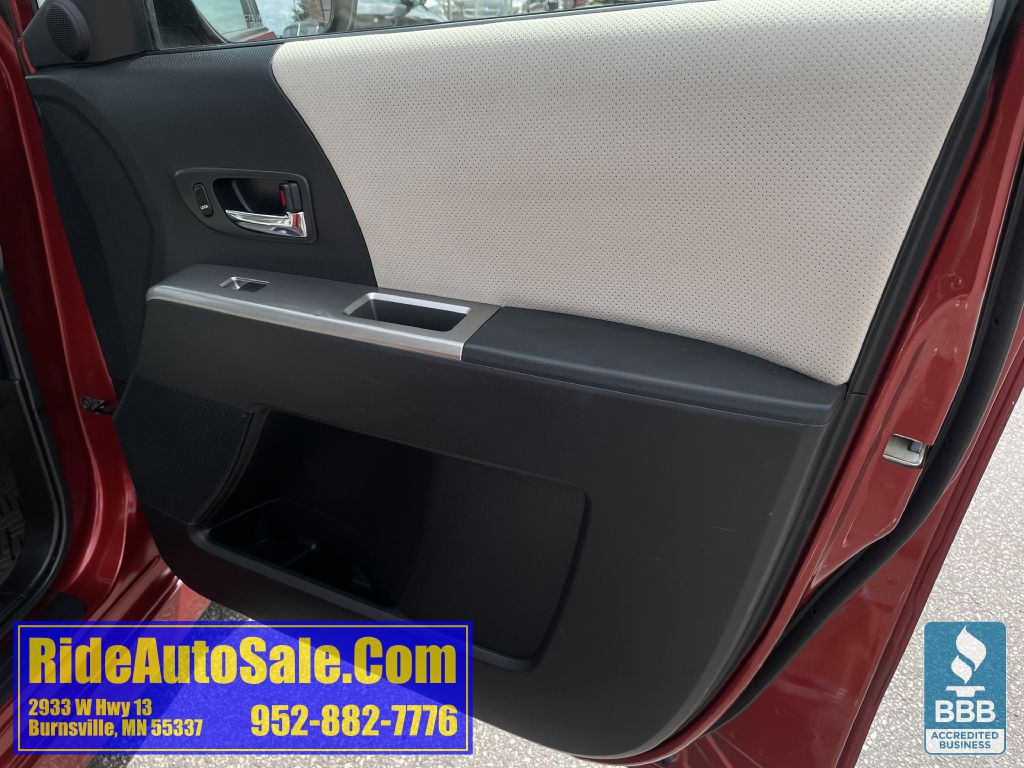 2009 Mazda Mazda5 Image 13