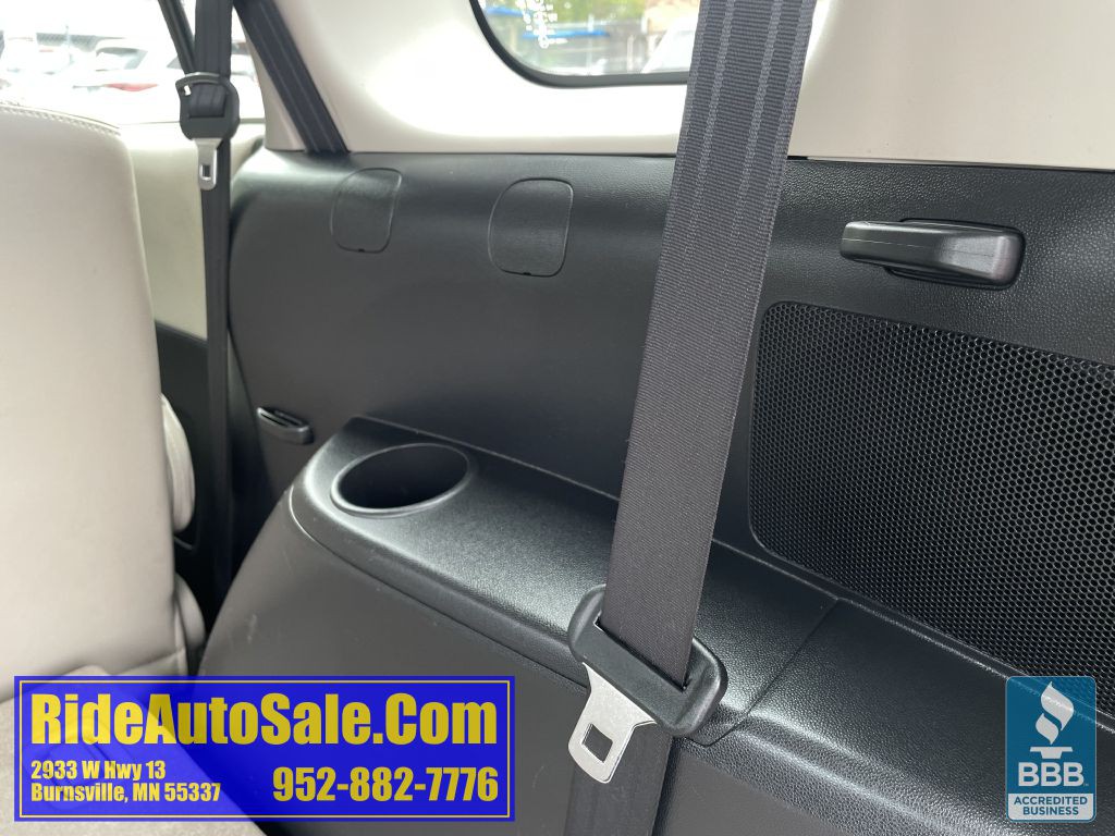 2009 Mazda Mazda5 Image 30