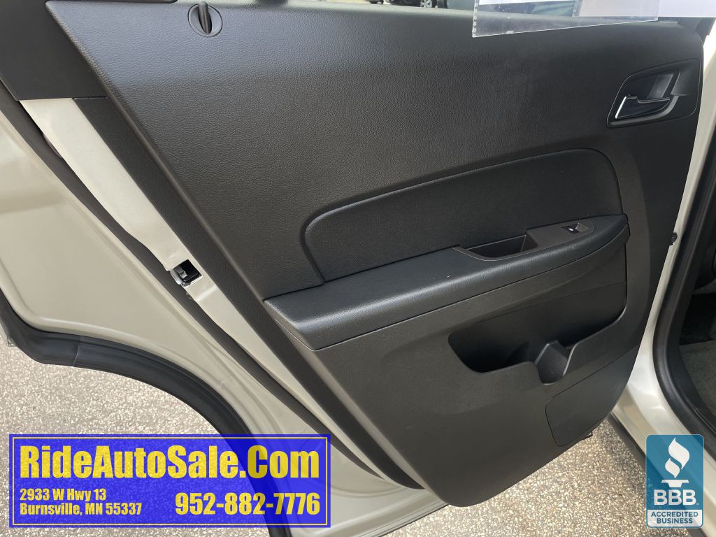 2015 Chevrolet Equinox Image 11